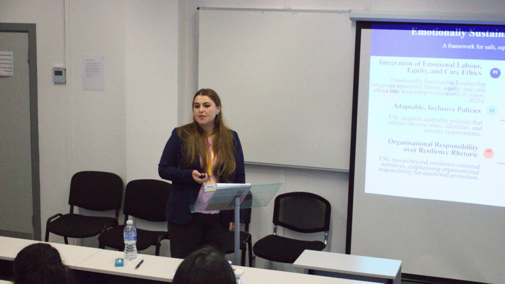 An RCL Business student presents to their classmates. 